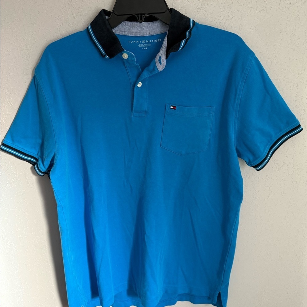 Men’s L Blue Tommy Hilfiger Preppy, Business Casual, Short Sleeve Pocket Polo
